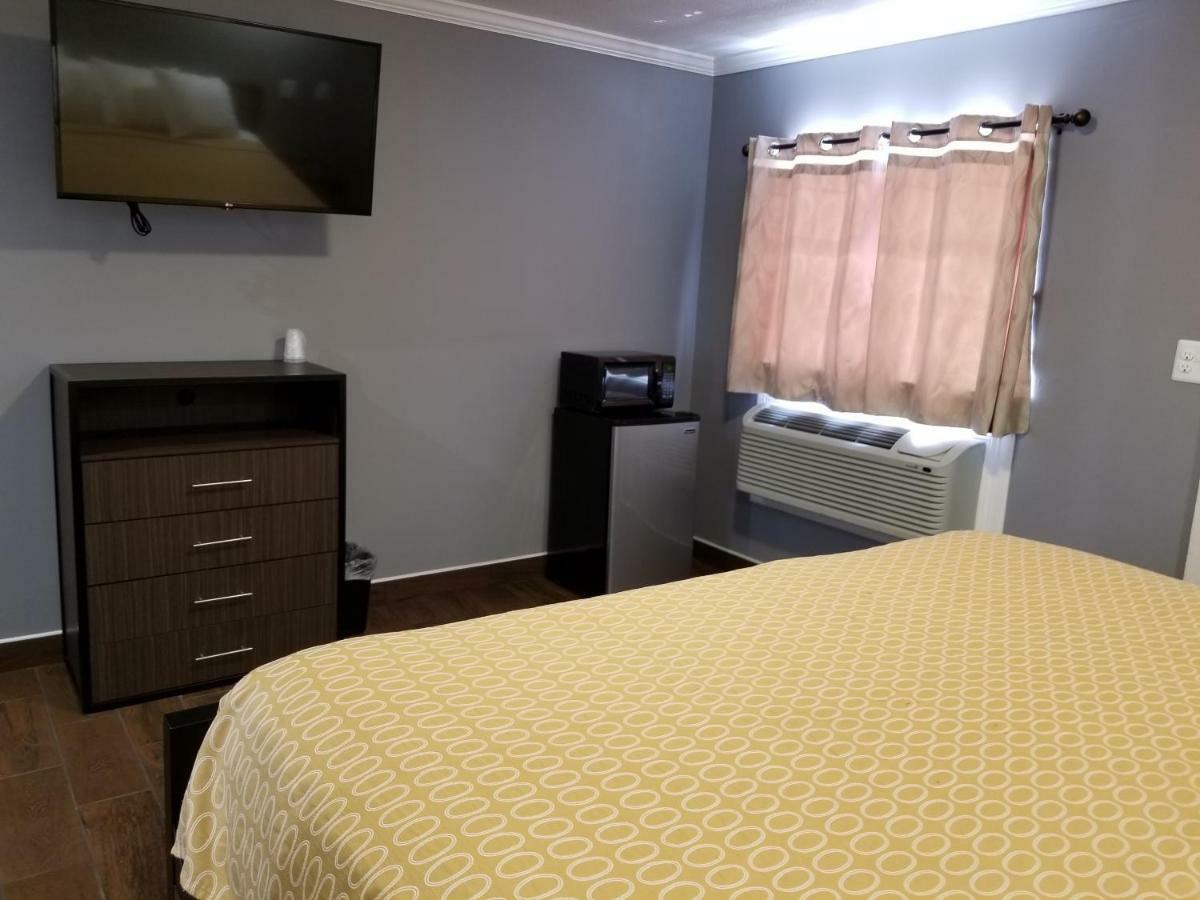 רוזנברג Lone Star Inn By Fairbridge מראה חיצוני תמונה